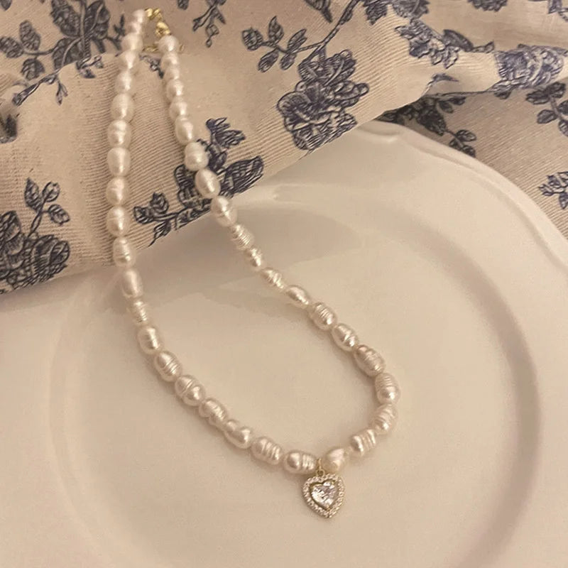 Collar de Perlas de Agua Dulce | Estilo Coreano Vintage | Cadena Clavícula con Colgante de Circón