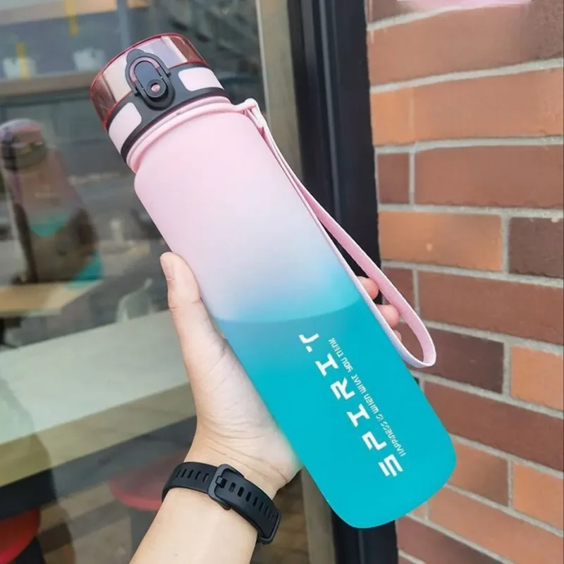 Botella de Agua Deportiva Grande | Sin BPA | Ideal para Viajes y Outdoor | 0.5L, 0.65L y 1.0L