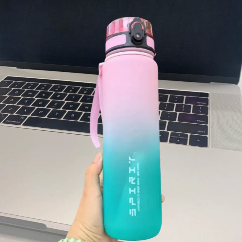 Botella de Agua Deportiva Grande | Sin BPA | Ideal para Viajes y Outdoor | 0.5L, 0.65L y 1.0L